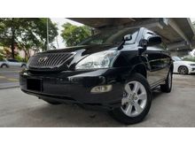 Toyota Harrier 2.4 NEW FACELIFT 2005,FULL LEATHER SEATS,2 DVD PLAYER,6 AIR BAGS.REVERSE CAMERA,CRYSTAL BLACK IN COLOUR,ONE TEACHER OWNER