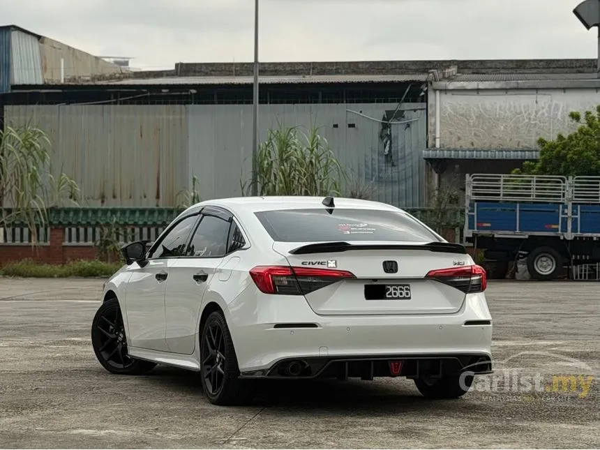 2023 Honda Civic e:HEV RS Sedan