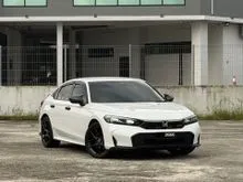 2023 Honda Civic 2.0 eHEV RS Sedan **Under warranty**