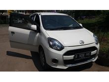 Daihatsu Ayla 2015 Metik Putih mulus