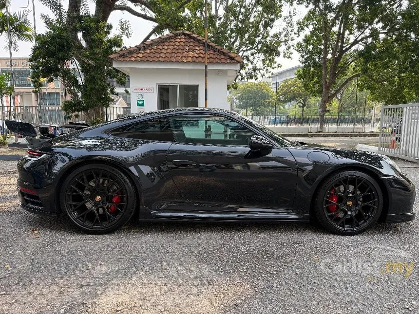 2019 Porsche 911 Carrera 4S Coupe