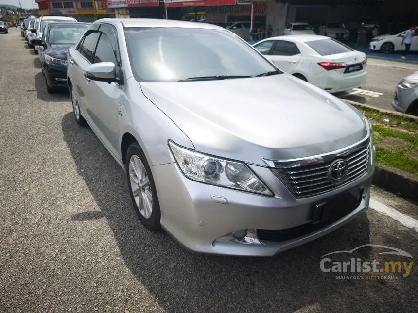 2012 Toyota Camry V Sedan