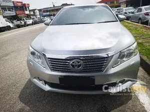 2012 Toyota Camry 2.5 V Sedan