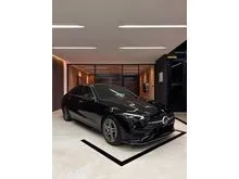 2023 Mercedes-Benz C300 2.0 AMG Line Sedan (Faktur 2024) Odo 14 Rbuan (TERMURAH)