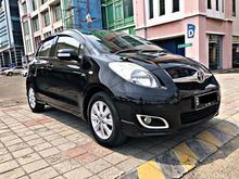 2009 Toyota Yaris 1.5 E Hatchback KM 80rb asli