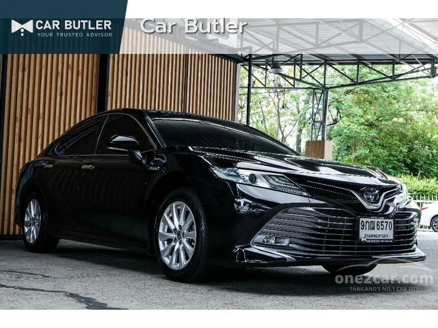 2019 Toyota CAMRY Hybrid Premium Sedan
