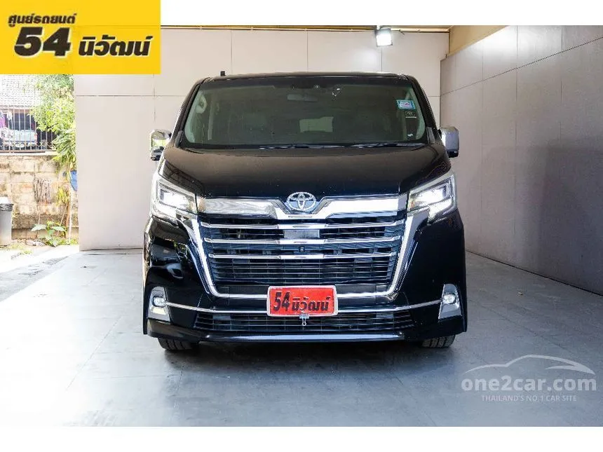 2020 Toyota Majesty Grande Van