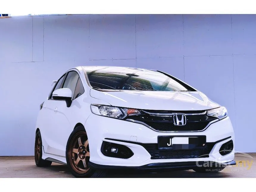 2015 Honda Jazz V Hatchback
