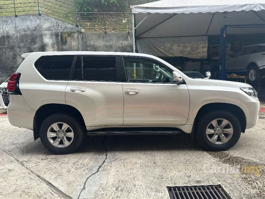 2019 Toyota Land Cruiser Prado TZ G SUV