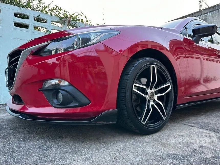 2015 Mazda 3 C Sports Hatchback