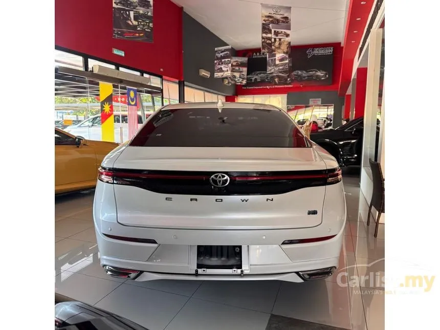 2023 Toyota Crown RS Advance Sedan