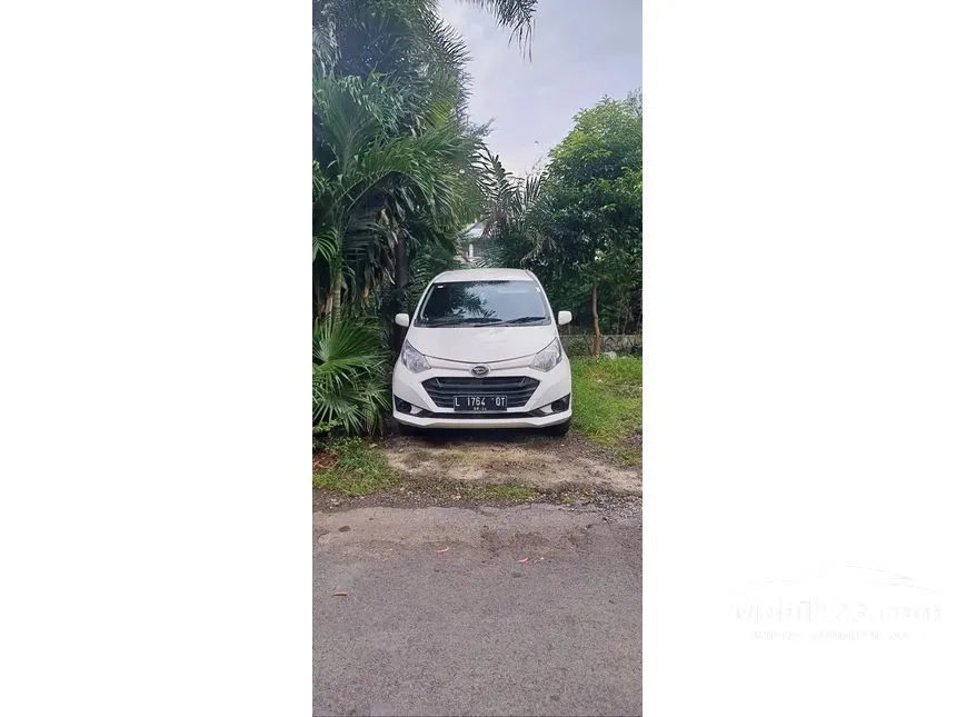 Jual Mobil Daihatsu Sigra 2019 M 1.0 di Jawa Timur Manual MPV Hitam Rp 105.000.000