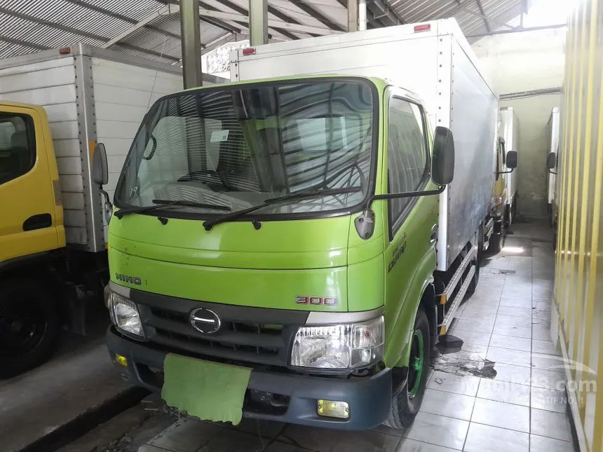 2019 Hino Dutro 110 LD Truck