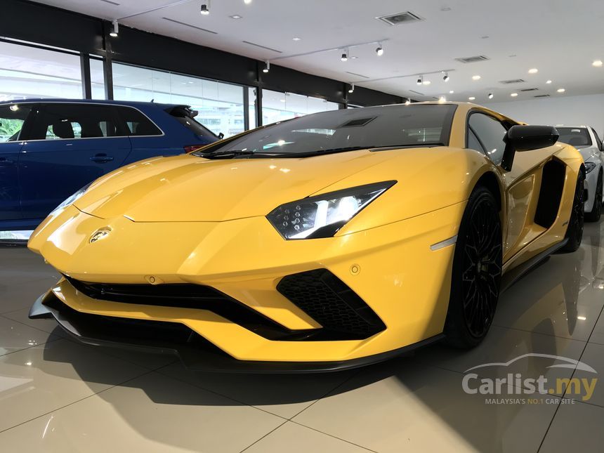 aventador carlist