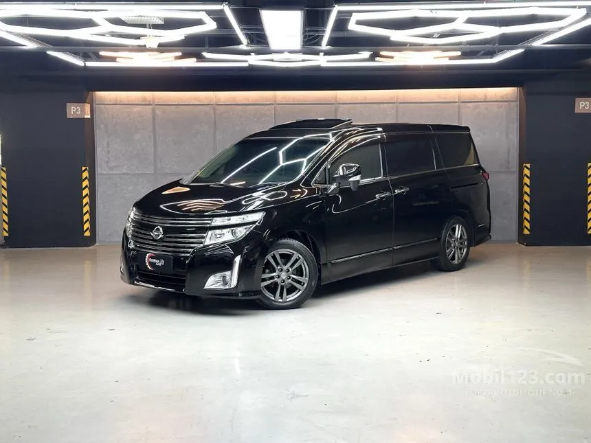 2011 Nissan Elgrand Highway Star MPV