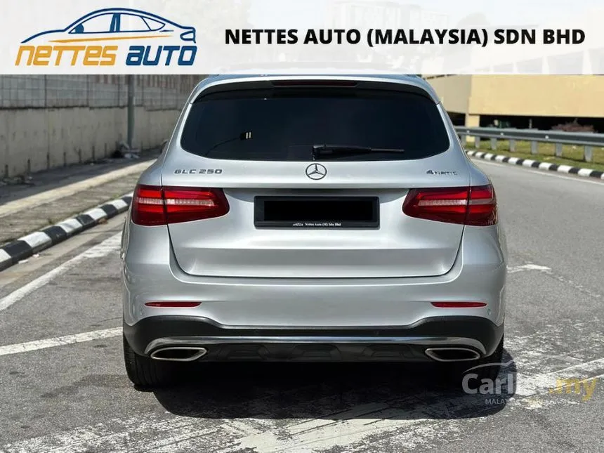 2018 Mercedes-Benz GLC250 4MATIC AMG Line SUV
