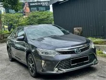 2015 Toyota Camry 2.5 Hybrid Sedan
