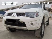 2014 Mitsubishi Triton 2.5 4X4 (A) Leather Seat VGT Full Spec