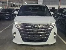 OFFER UNREG 2024 Toyota Alphard 2.5 Z 7-Seater MPV WHITE / PROCESSING FEE RM1350/FREE 6 YEAR WARRANTY