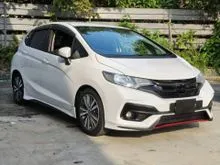 2014 Honda Jazz 1.5 V Hatchback