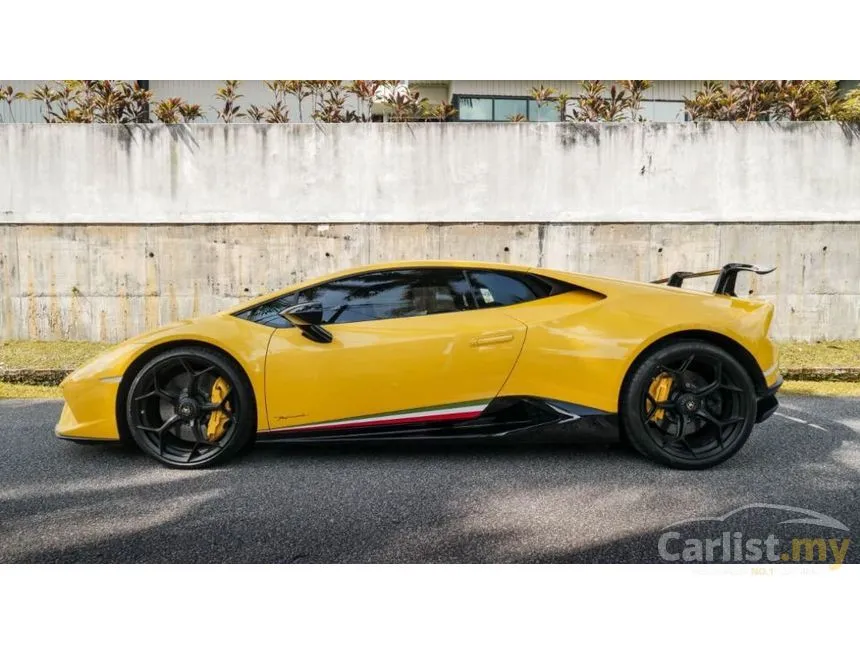 2017 Lamborghini Huracan Performante Coupe