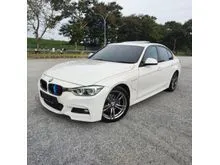 2017 BMW 330e 2.0 M Sport Sedan (A) HEAD UP DISPLAY / SUNROOF