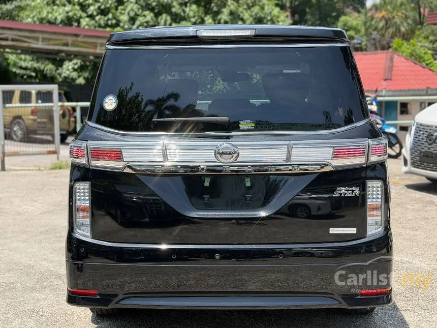 2021 Nissan Elgrand High-Way Star Urban Chrome MPV