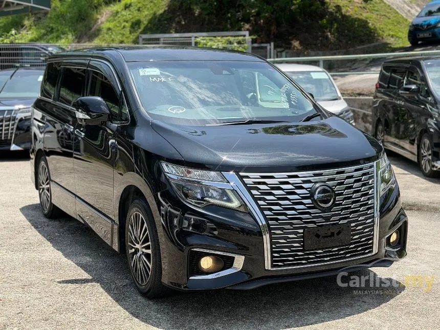 2021 Nissan Elgrand High-Way Star Urban Chrome MPV