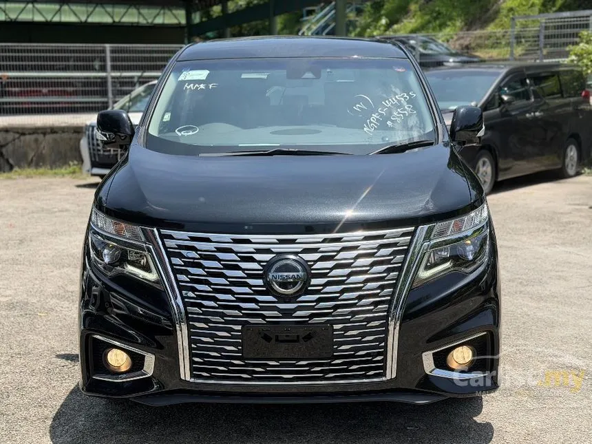 2021 Nissan Elgrand High-Way Star Urban Chrome MPV