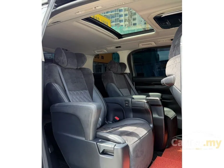 2017 Toyota Vellfire MPV