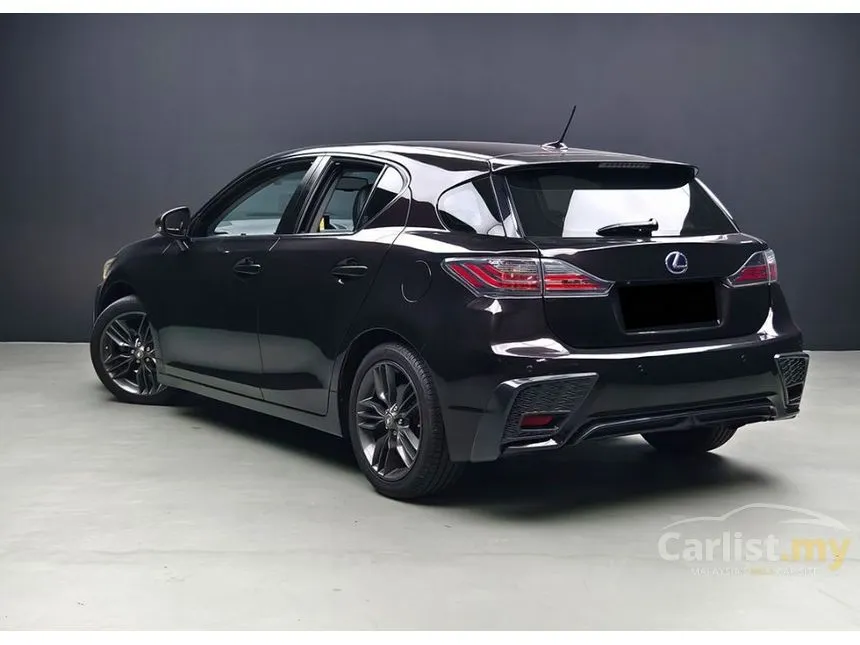 2012 Lexus CT 200h Luxury Hatchback