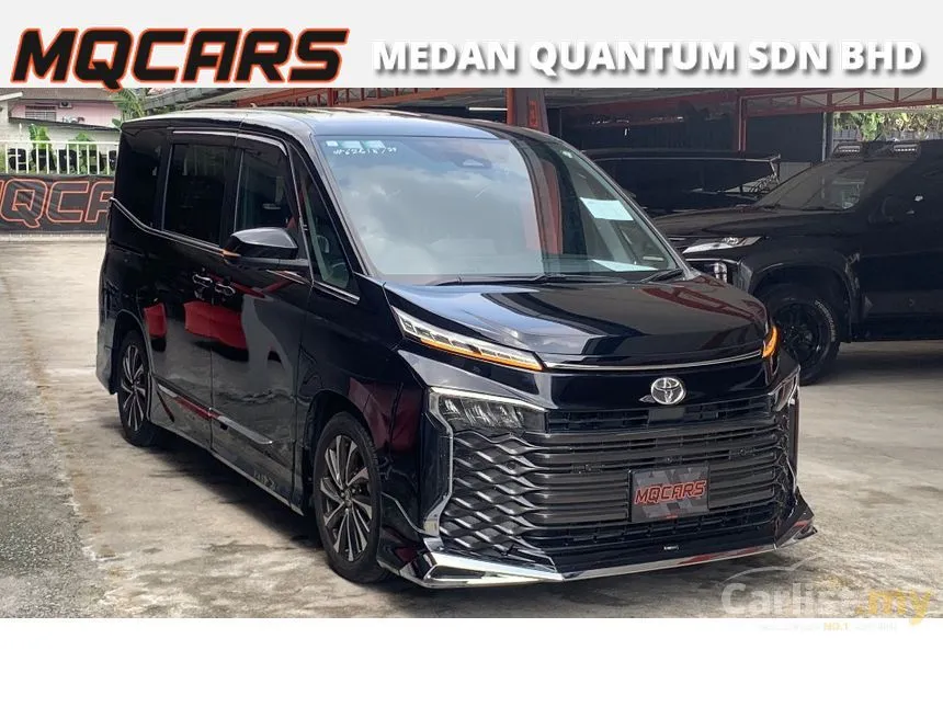 2023 Toyota Voxy S-Z MPV