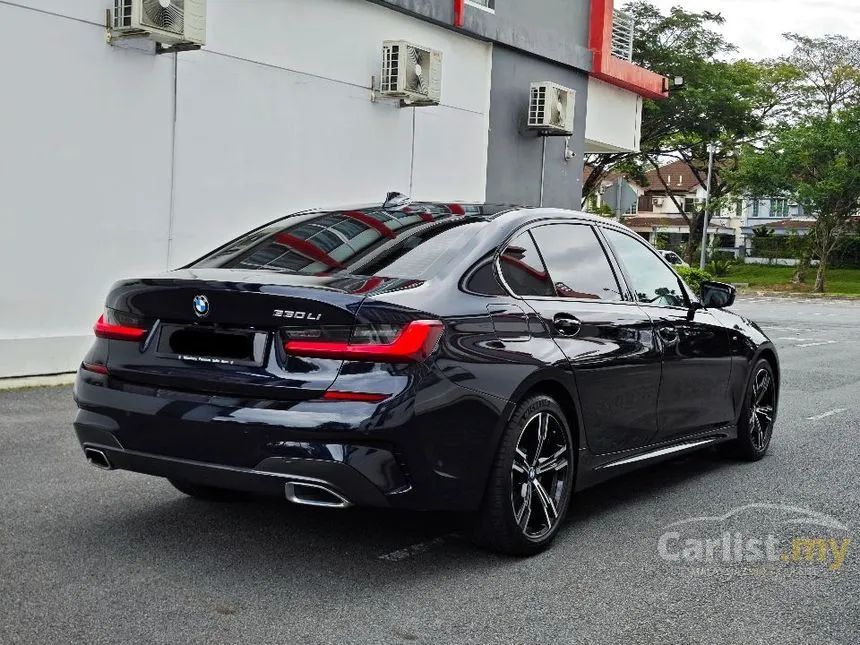 2022 BMW 330Li M Sport Sedan