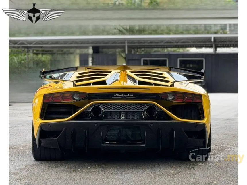 2019 Lamborghini Aventador SVJ Coupe