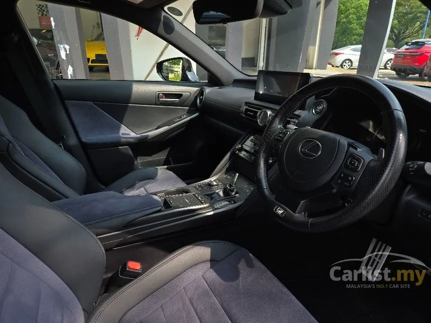 2022 Lexus IS 300 F Sport Sedan