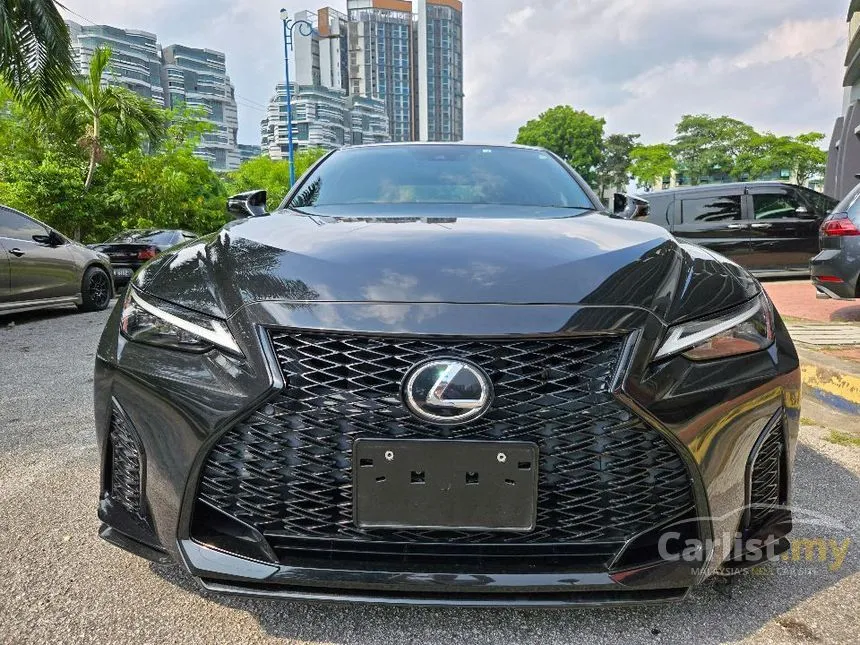 2022 Lexus IS 300 F Sport Sedan