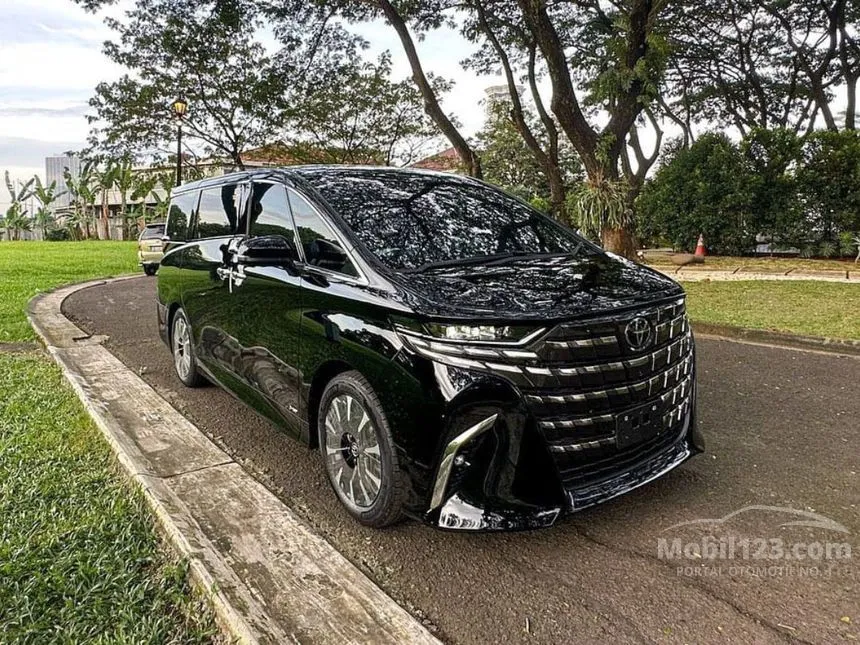 Jual Mobil Toyota Alphard 2024 HEV 2.5 di DKI Jakarta Automatic MPV Hitam Rp 1.710.800.000