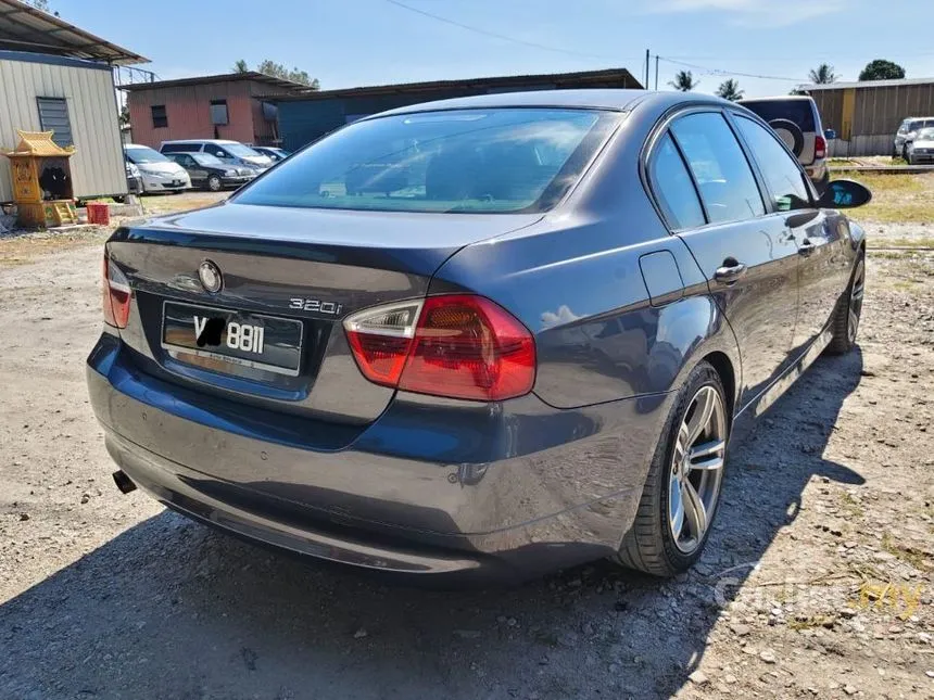 2008 BMW 320i Sedan
