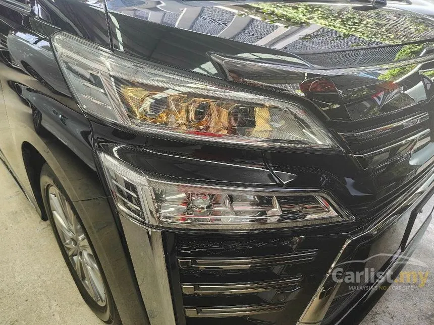 2021 Toyota Vellfire Z Golden Eyes MPV