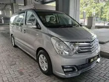 2015 Hyundai Grand Starex 2.5 Royale GLS MPV 11 Sear Car-Free One Year Warranty-No Puspakom Fees-No Processing Fees-No JPJ fees