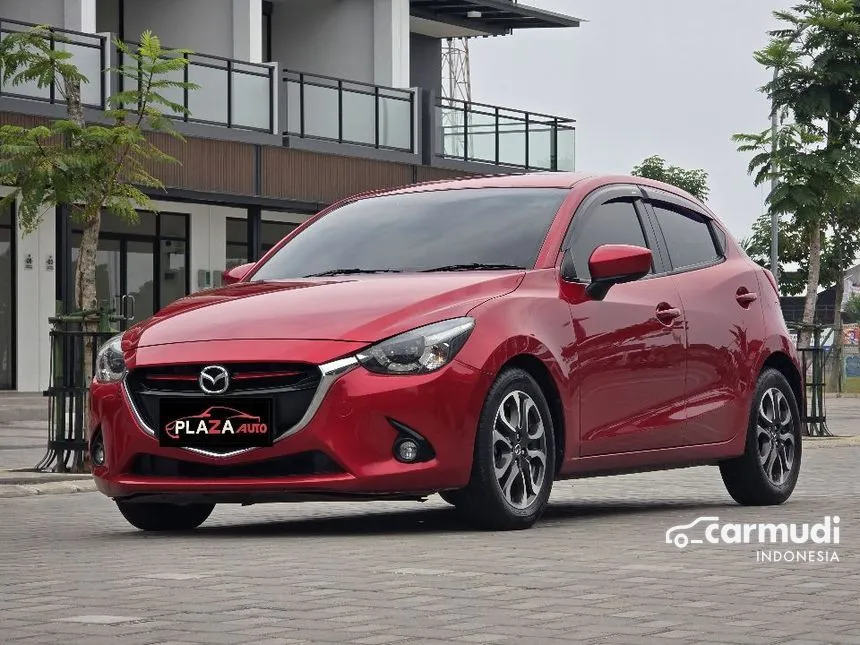 2015 Mazda 2 R Hatchback