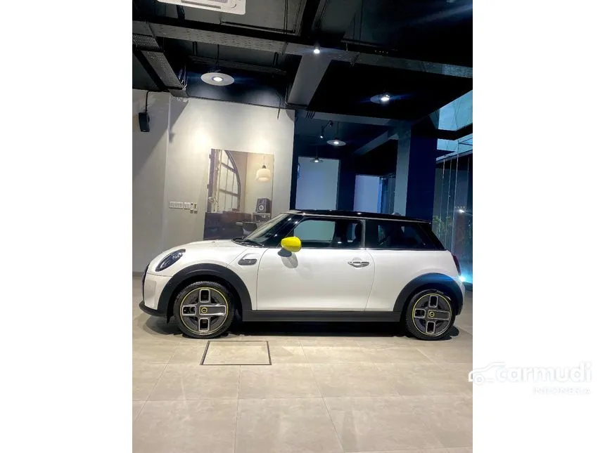 2024 MINI Cooper S Electric Level 3 Hatchback