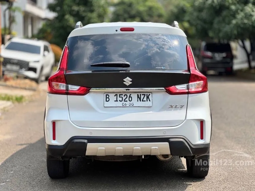 2020 Suzuki XL7 Zeta SUV