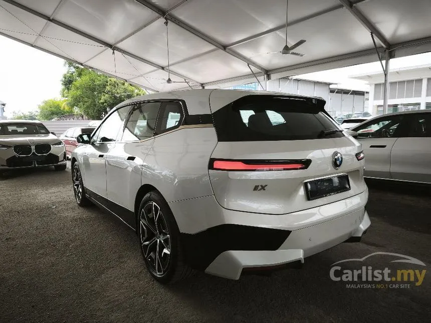 2023 BMW iX xDrive50 Sport SUV