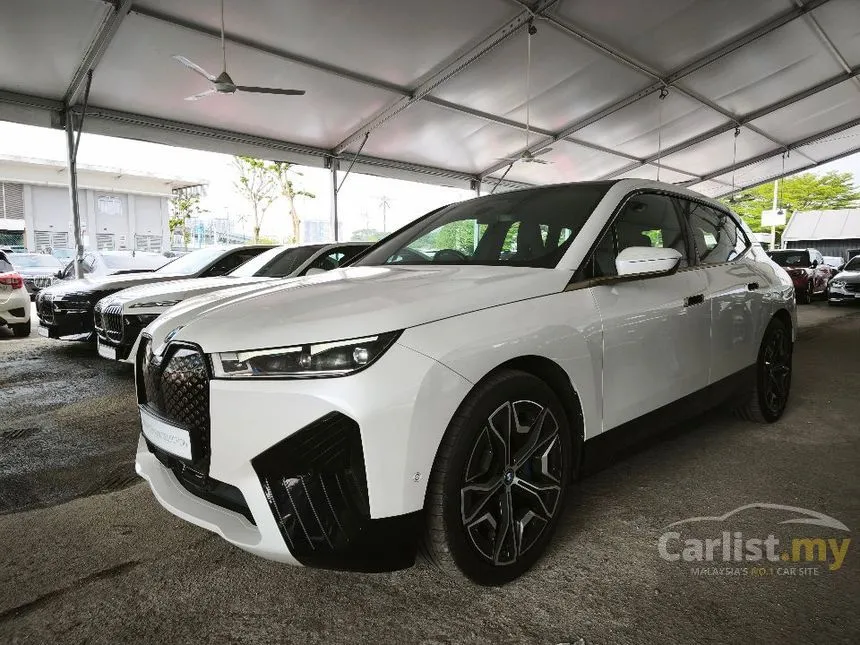 2023 BMW iX xDrive50 Sport SUV