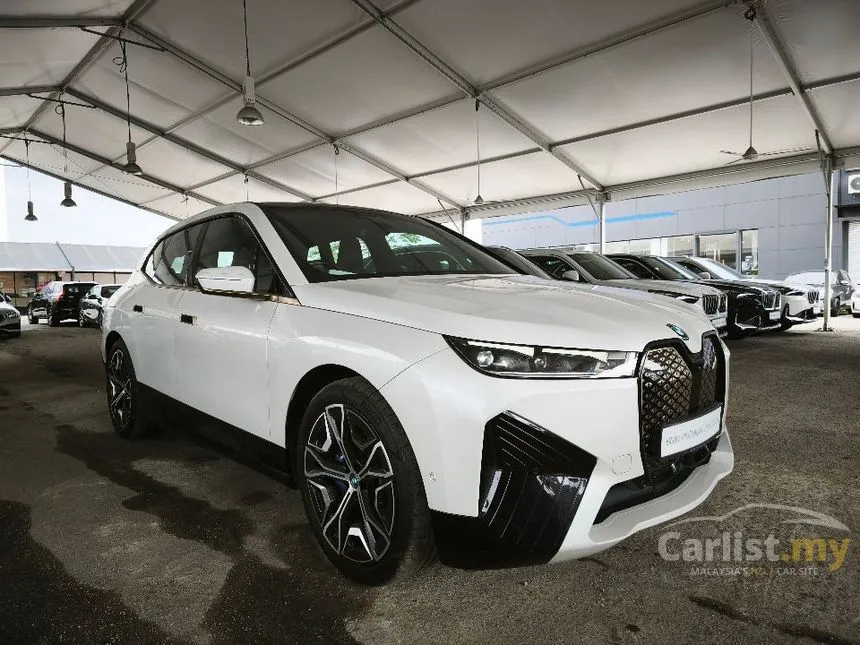 2023 BMW iX xDrive50 Sport SUV