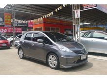 2011 Honda Jazz 1.5 (ปี 08-14) SV i-VTEC Hatchback AT