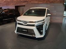 Toyota Voxy 2,0 AT 2020