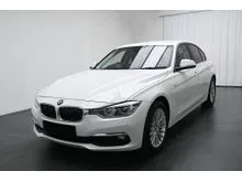 2018 BMW 318i 1.5 Luxury F30 LOW MIL OTR PRICE ( WITHOUT INS AND RTAX )