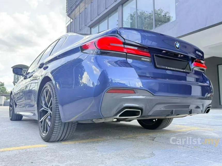 2022 BMW 530e M Sport Sedan
